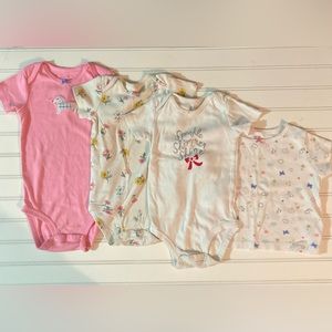 Carter’s 4 Piece Bundle of 3 Bodysuits and 1 Shirt Short Sleeve size‎ 18 Months